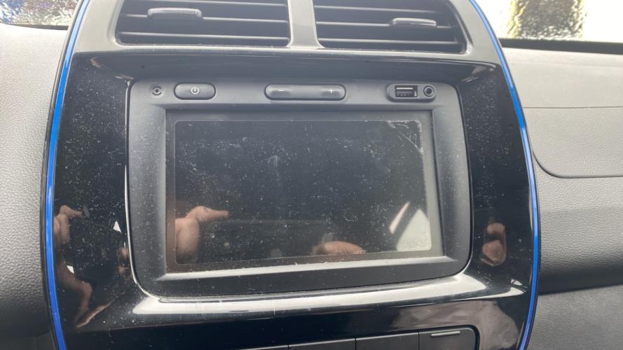 Image Autoradio d'origine - DACIA SPRING