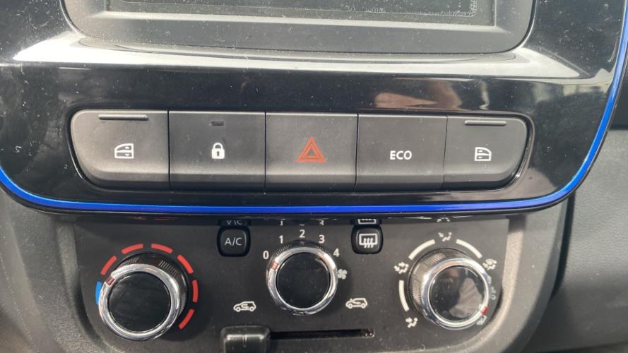 Image Interrupteur de leve vitre avant gauche - DACIA SPRING