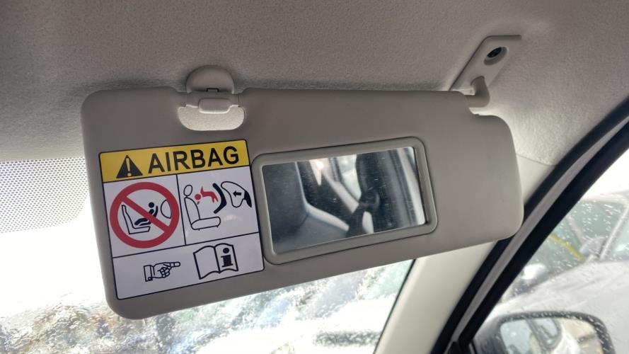 Image Pare soleil droit - DACIA SPRING