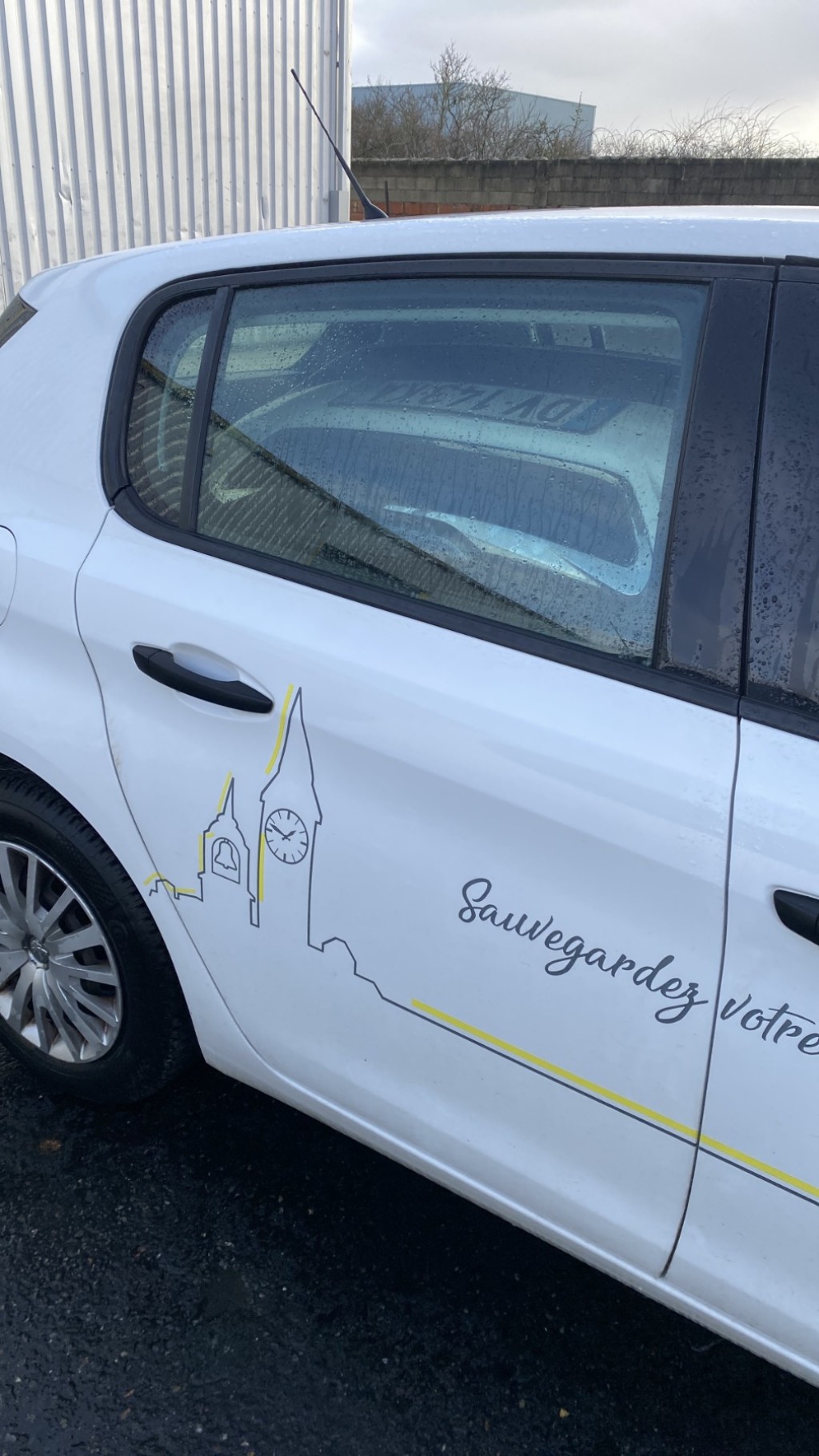 Pièce Auto