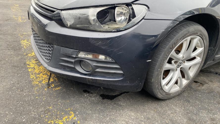 Image Anti brouillard gauche (feux) - VOLKSWAGEN SCIROCCO 3