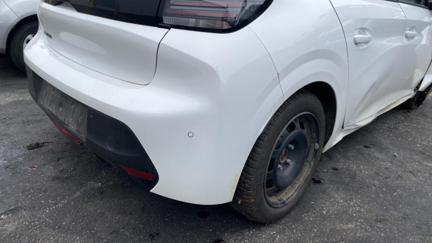 Image Pare choc arriere - PEUGEOT 208 2