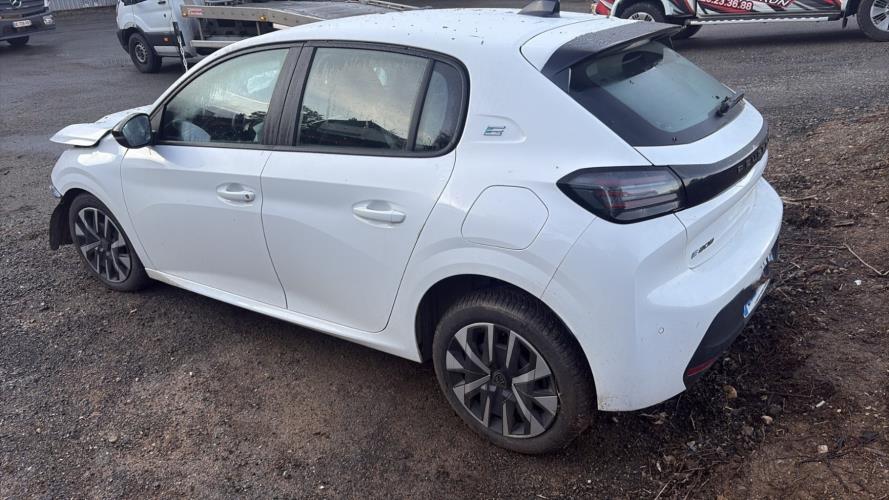Image Pare choc arriere - PEUGEOT 208 2
