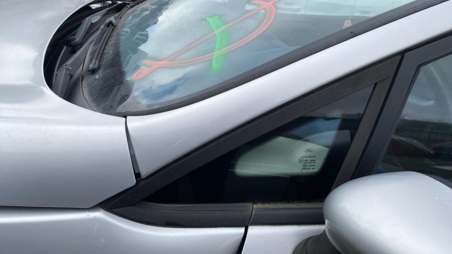 Image Custode avant gauche - FORD FIESTA 6