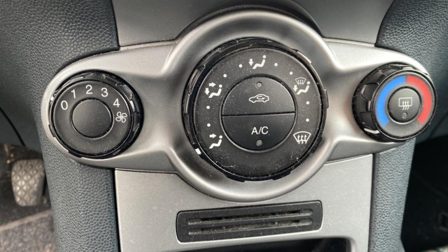 Image Commande chauffage - FORD FIESTA 6