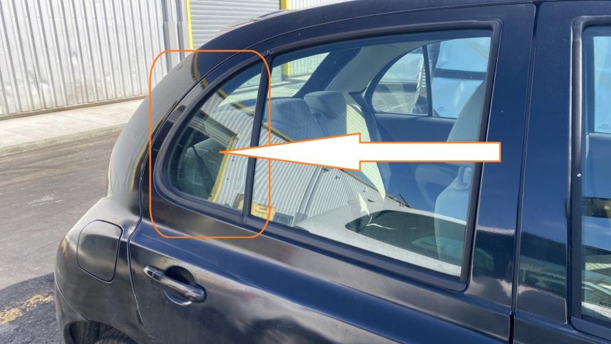 Image Custode arriere droit (porte) - NISSAN MICRA 3