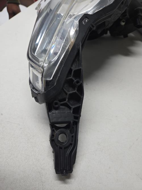 Image Optique avant principal gauche (feux)(phare) - PEUGEOT 208 1