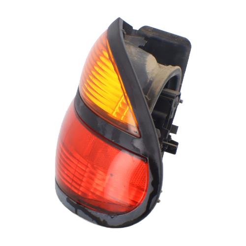 Image Feu arriere principal droit (feux) - RENAULT LAGUNA 1