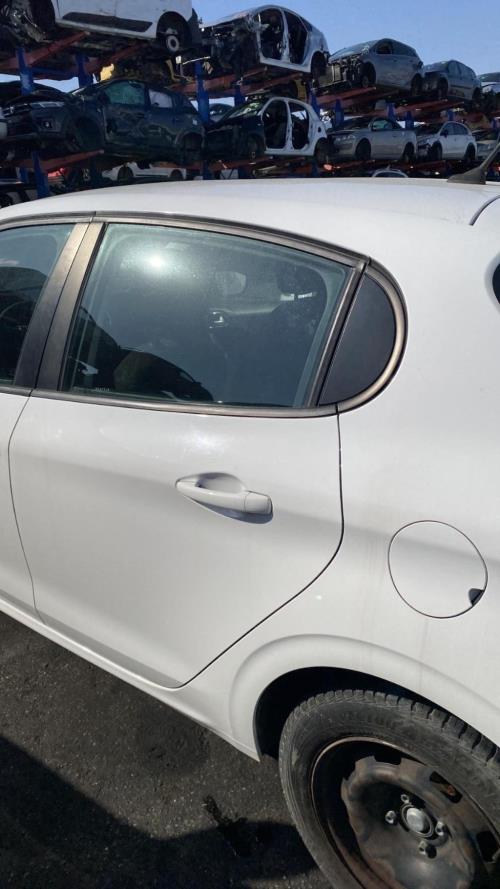 Image Porte arriere gauche - PEUGEOT 208 1