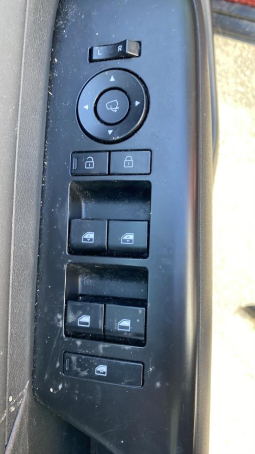 Image Interrupteur de leve vitre avant gauche - HYUNDAI KONA 2
