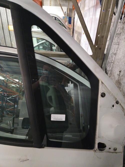 Image Custode avant droit (porte) - PEUGEOT BOXER 3