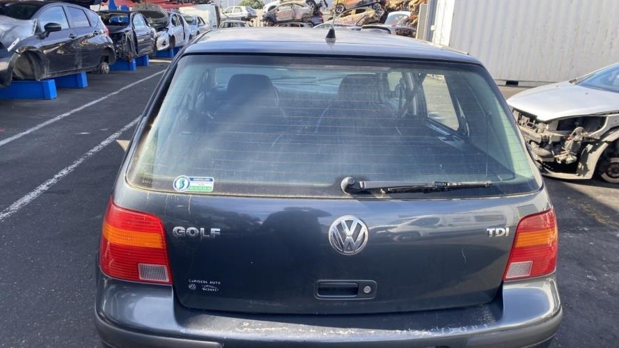 Image Malle/Hayon arriere - VOLKSWAGEN GOLF 4