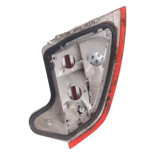 Image Feu arriere secondaire droit (feux) - FORD MONDEO 3