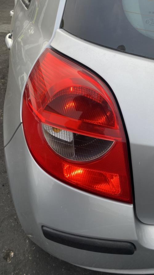 Image Feu arriere principal gauche (feux) - RENAULT CLIO 3