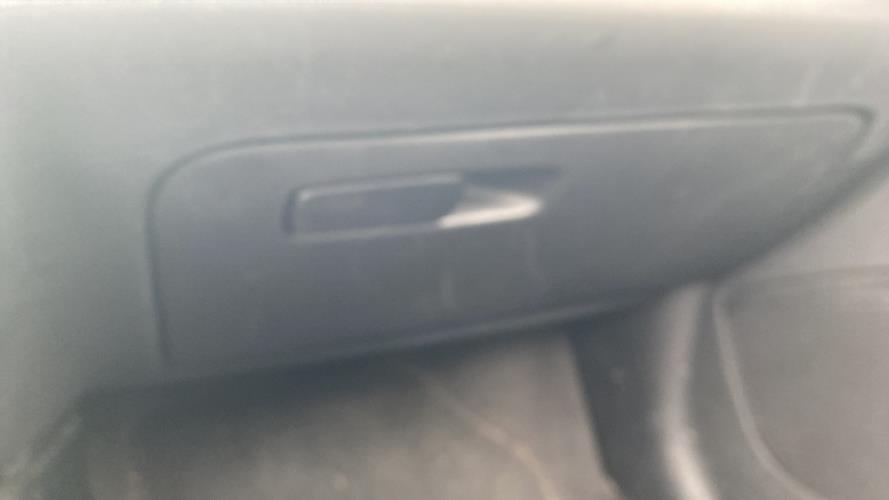 Image Boite a gants - AUDI A1 1