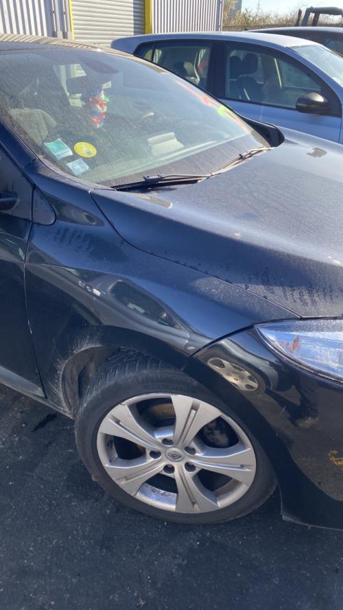 Image Aile avant droit - RENAULT MEGANE 3