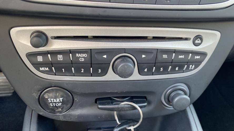 Image Autoradio d'origine - RENAULT MEGANE 3