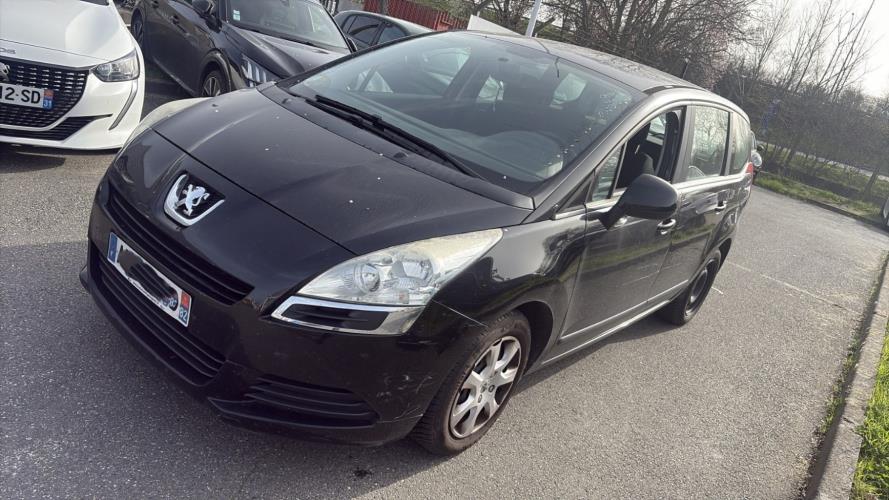 Image Capot - PEUGEOT 5008 1