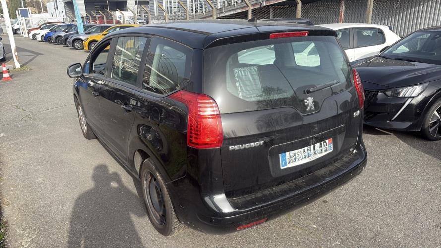 Image Pare choc arriere - PEUGEOT 5008 1