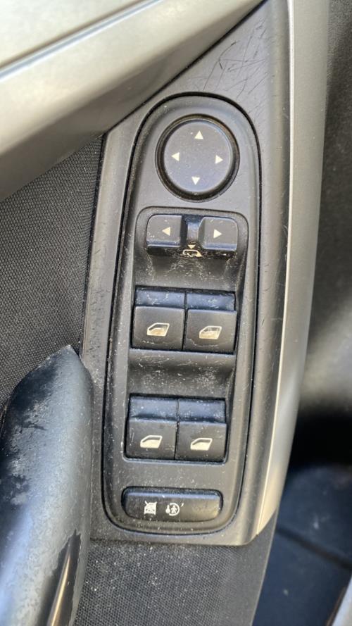 Image Interrupteur de leve vitre avant gauche - CITROEN C4 PICASSO 1