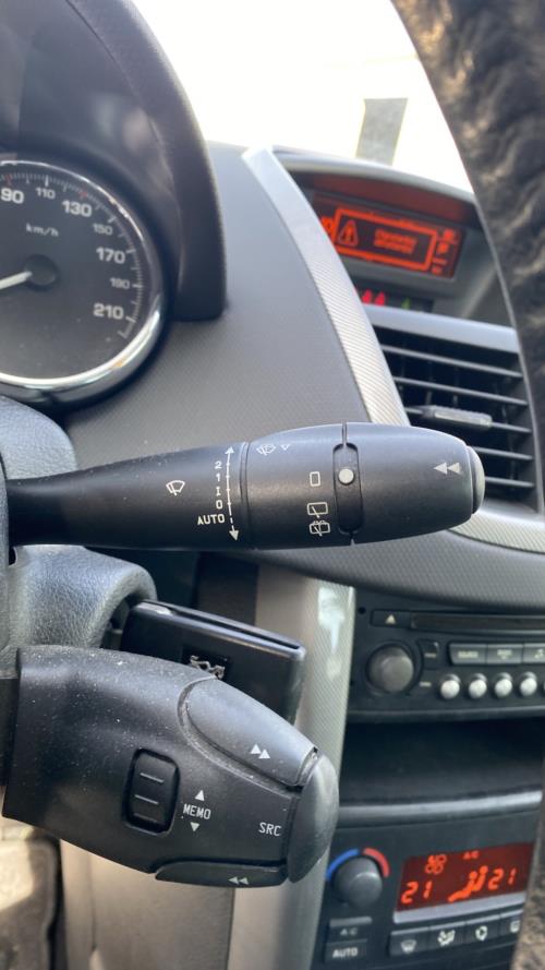 Image Com (Bloc Contacteur Tournant+Commodo Essuie Glace+Commodo Phare) - PEUGEOT 207