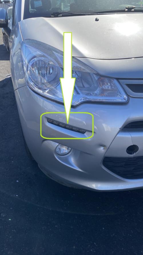 Image Feu diurne avant droit - CITROEN C3 2