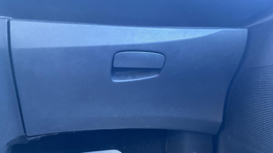 Image Boite a gants - CITROEN C3 2