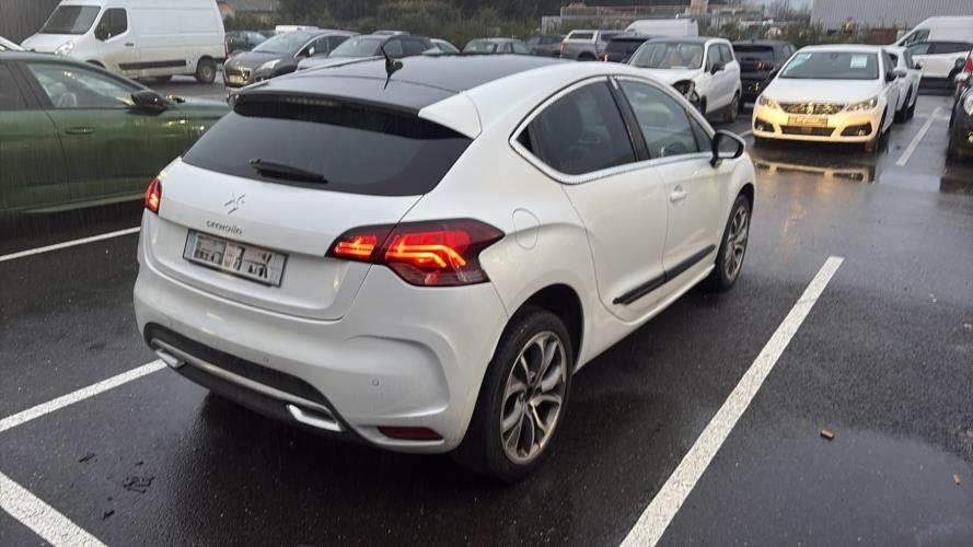 Image Feu arriere secondaire droit (feux) - CITROEN DS4