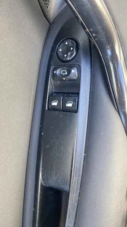 Image Interrupteur de leve vitre avant gauche - CITROEN DS4