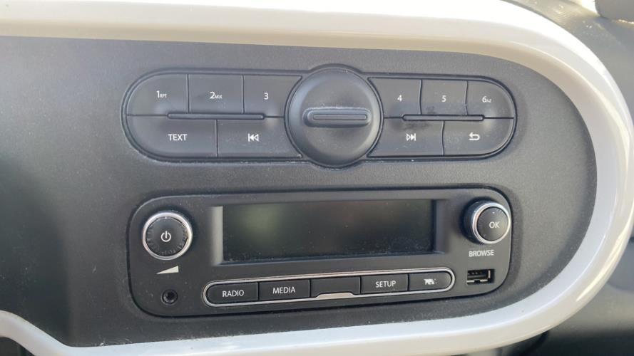 Image Autoradio d'origine - RENAULT TWINGO 3