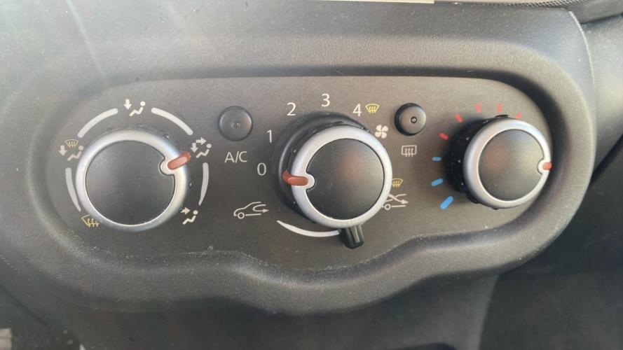 Image Commande chauffage - RENAULT TWINGO 3