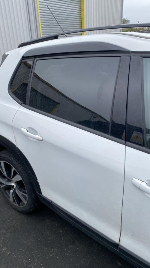 Image Porte arriere droit - PEUGEOT 2008 1