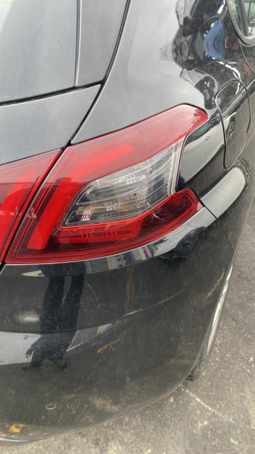 Image Feu arriere principal droit (feux) - PEUGEOT 308 2