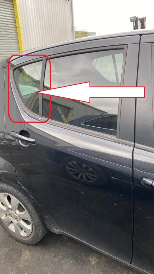 Image Custode arriere droit (porte) - OPEL AGILA B