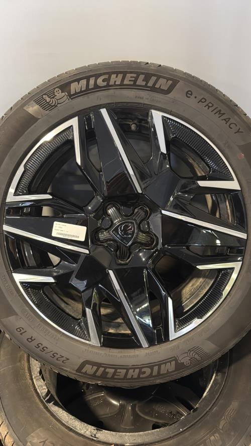 Image Jeu de 4 jantes  - PEUGEOT 5008 3