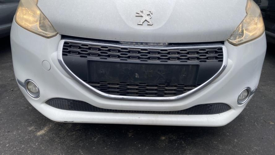 Image Anti brouillard droit (feux) - PEUGEOT 208 1