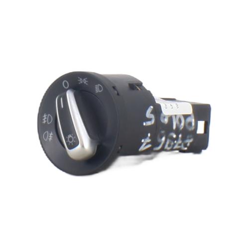 Image Commande de phare - VOLKSWAGEN POLO 5