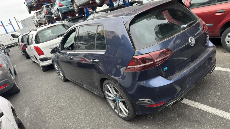 Image Pare choc arriere - VOLKSWAGEN GOLF 7