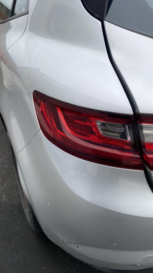 Image Feu arriere principal gauche (feux) - RENAULT MEGANE 4