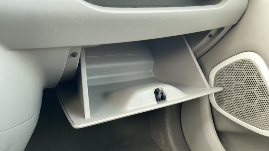 Image Boite a gants - RENAULT ZOE 1
