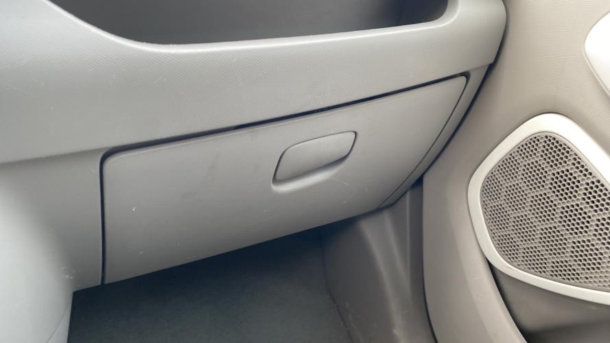 Image Boite a gants - RENAULT ZOE 1