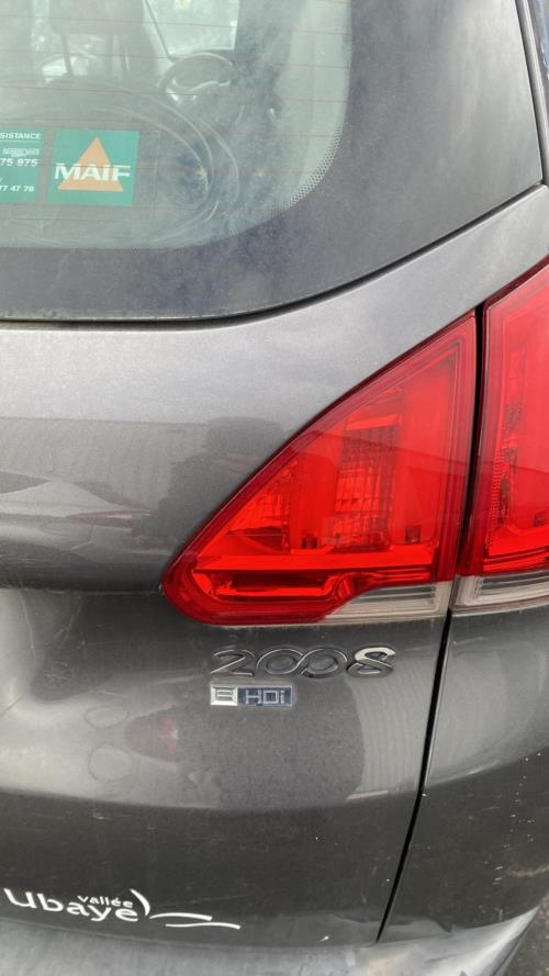 Image Feu arriere secondaire droit (feux) - PEUGEOT 2008 1