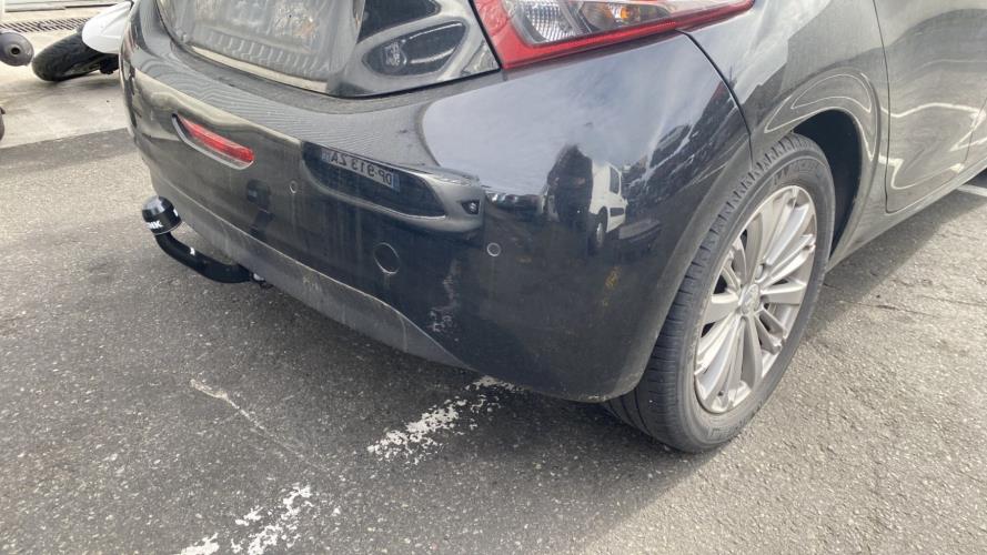 Image Pare choc arriere - PEUGEOT 208 1