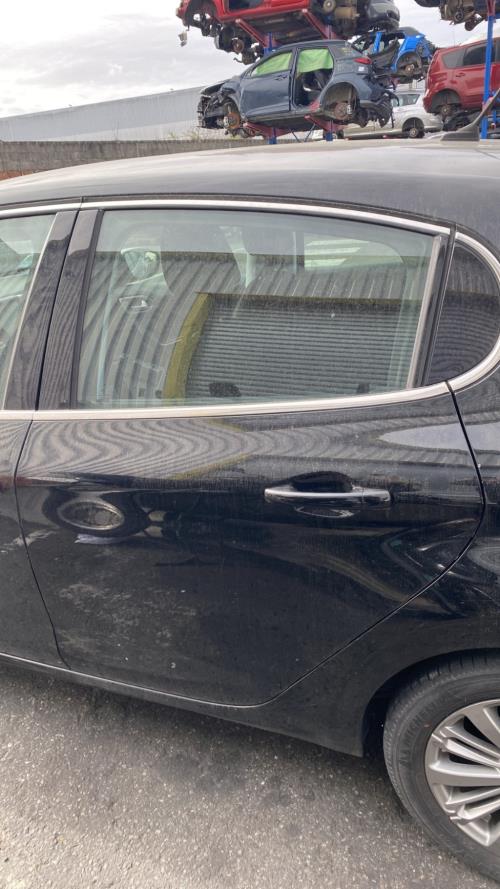 Image Porte arriere gauche - PEUGEOT 208 1