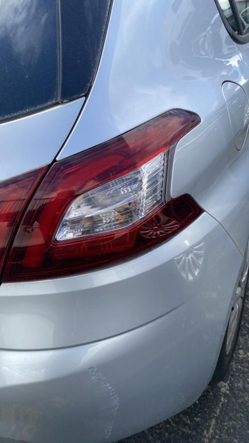 Image Feu arriere principal droit (feux) - PEUGEOT 308 2
