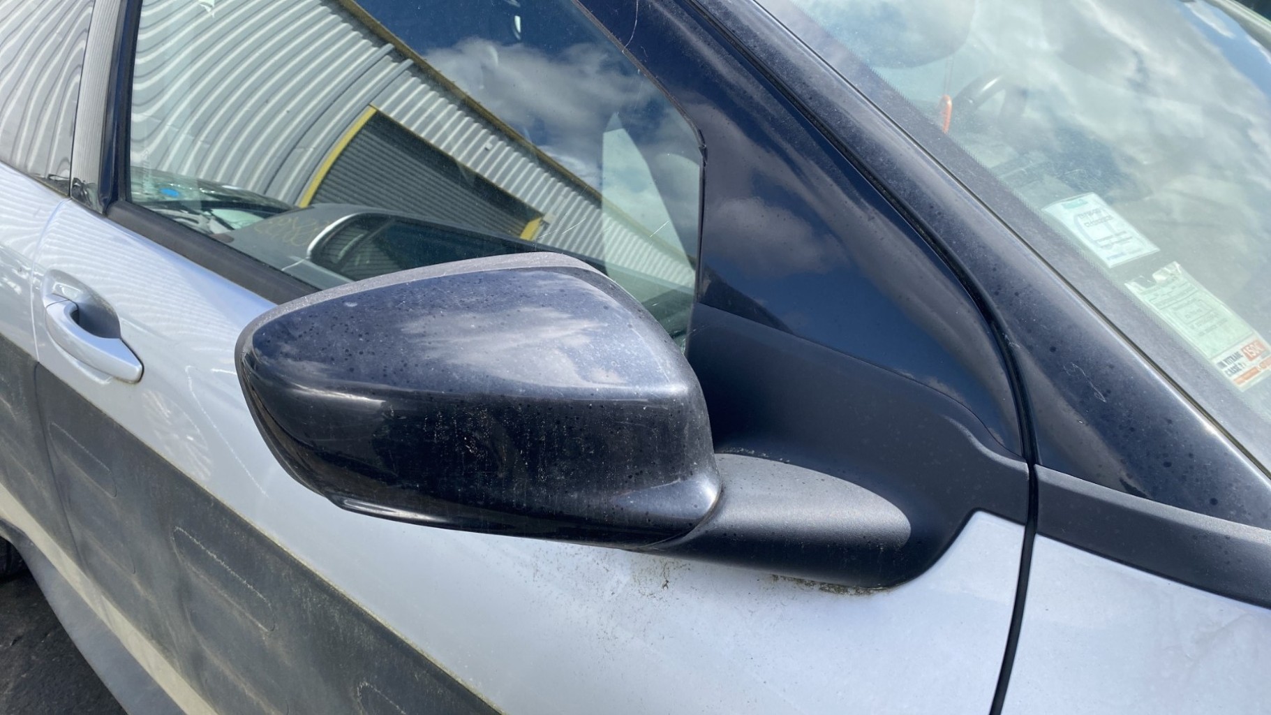 Pièce Auto