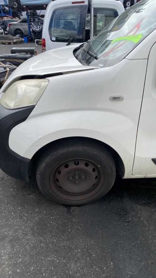 Image Aile avant gauche - PEUGEOT BIPPER