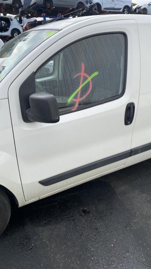 Image Porte avant gauche - PEUGEOT BIPPER