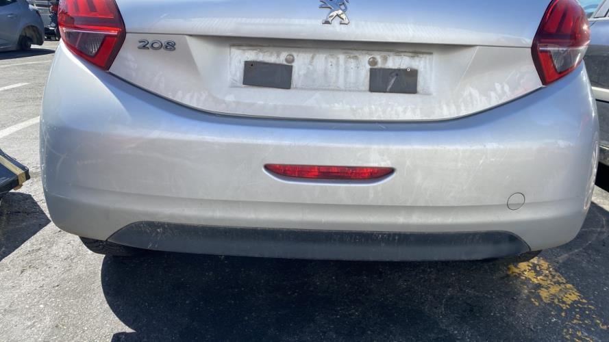 Image Pare choc arriere - PEUGEOT 208 1