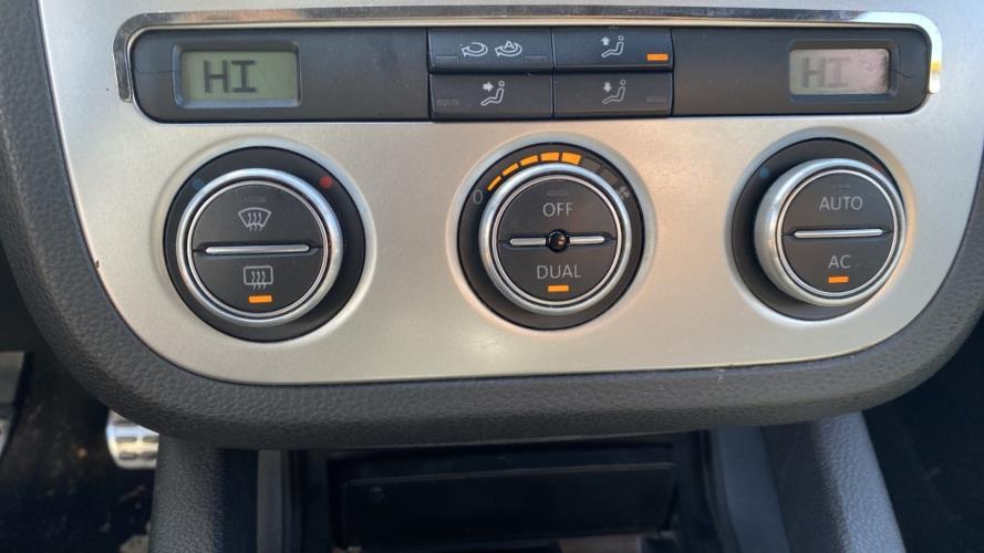 Image Commande chauffage - VOLKSWAGEN SCIROCCO 3